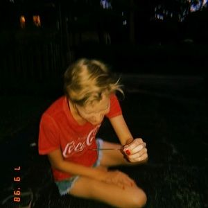 Meet your Posher, Ava